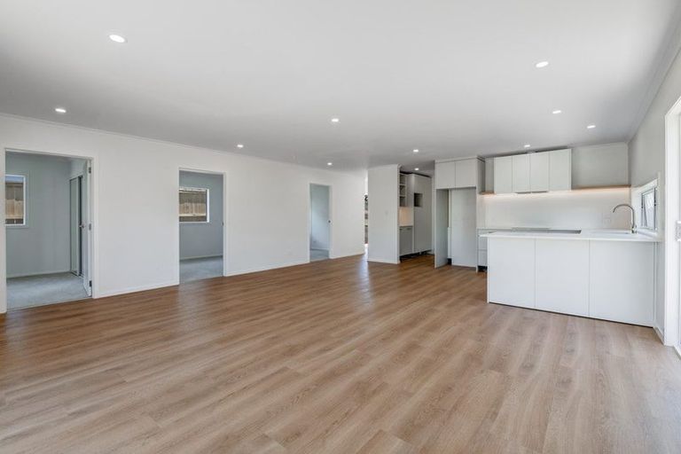 Photo of property in 49 Ta Moko Drive, Gulf Harbour, 0930