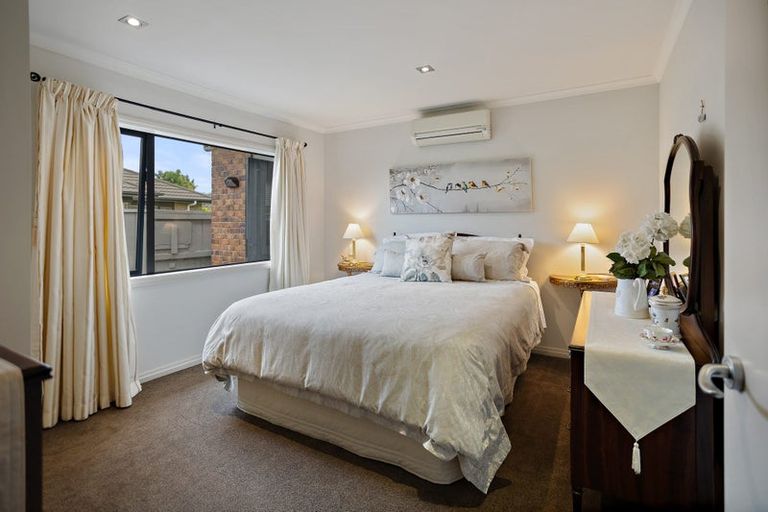 Photo of property in 1 Ringwood Place, Whitianga, 3510