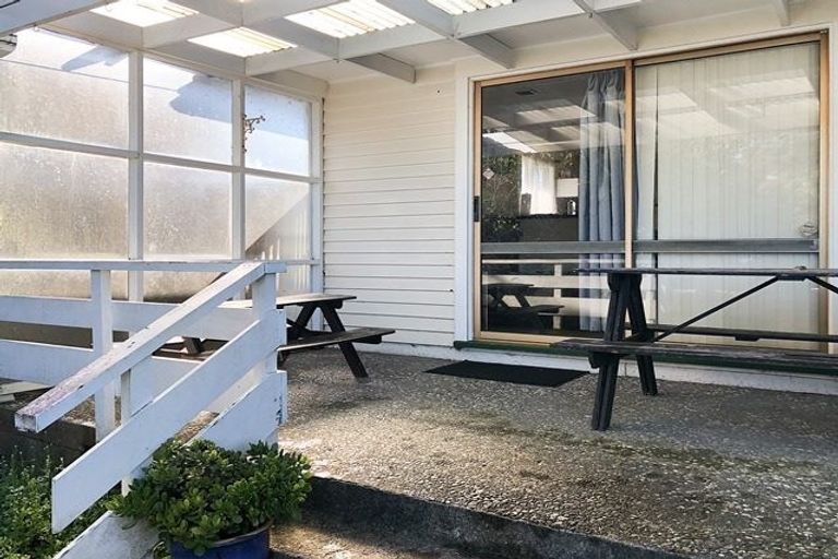 Photo of property in 4 Greenmeadows Avenue, Manurewa East, Auckland, 2102