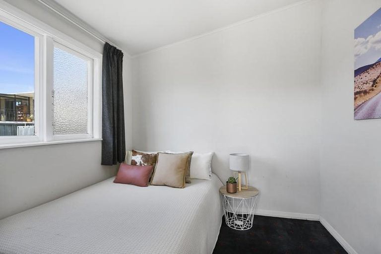 Photo of property in 61 Wesley Street, South Dunedin, Dunedin, 9012