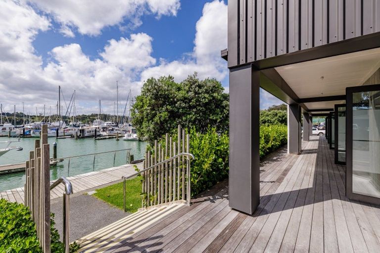 Photo of property in 14 Baffin Street, Opua, 0200