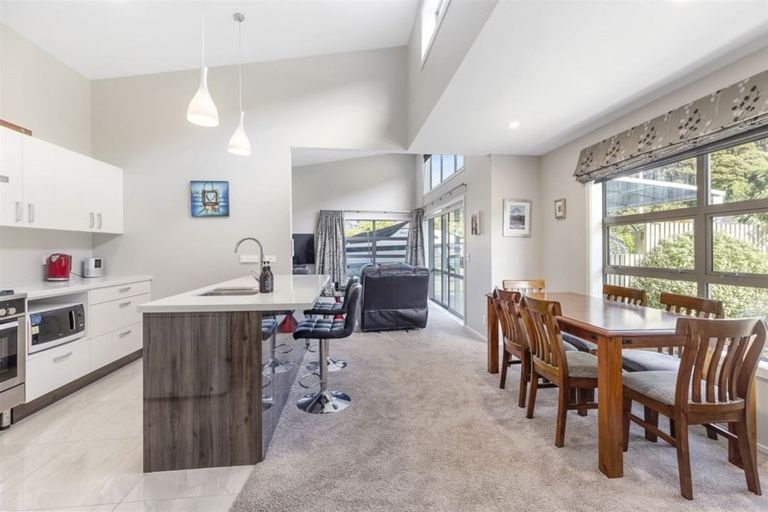 Photo of property in 14a Banks Boulevard, Whitby, Porirua, 5024