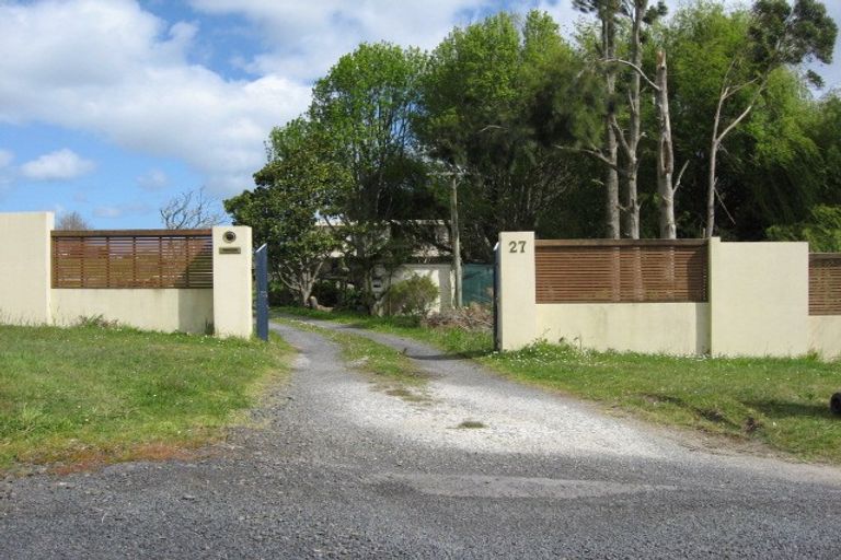 Photo of property in 27 Kowhai Road, Whenuapai, Auckland, 0618