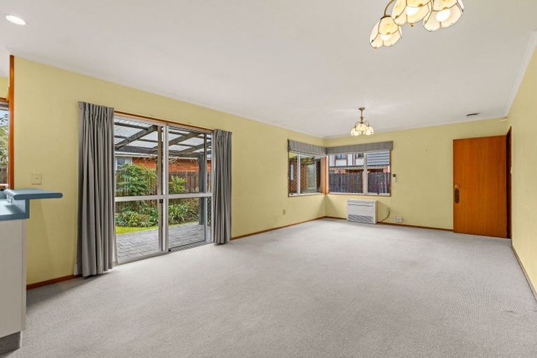 Photo of property in 8b Hinton Place, Rangiora, 7400