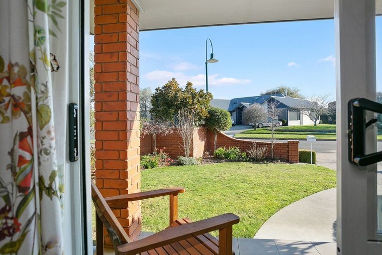 Photo of property in 16 Burr Street, Cambridge, 3434