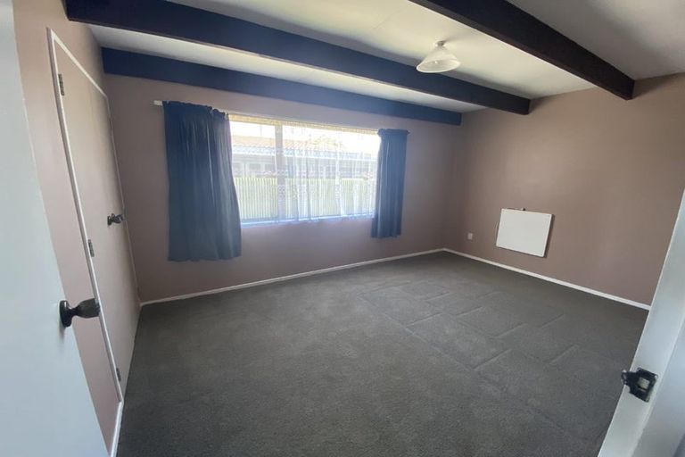 Photo of property in 84a Manuka Street, Castlecliff, Whanganui, 4501