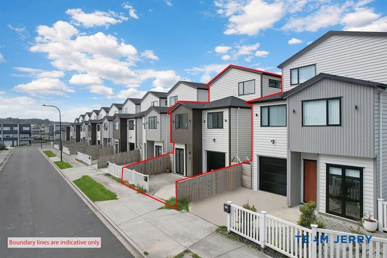 Photo of property in 20 Laquinta Place, Flat Bush, Auckland, 2019