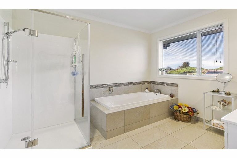 Photo of property in 1153 Rolling Ridges Road, Levels Valley, Timaru, 7975