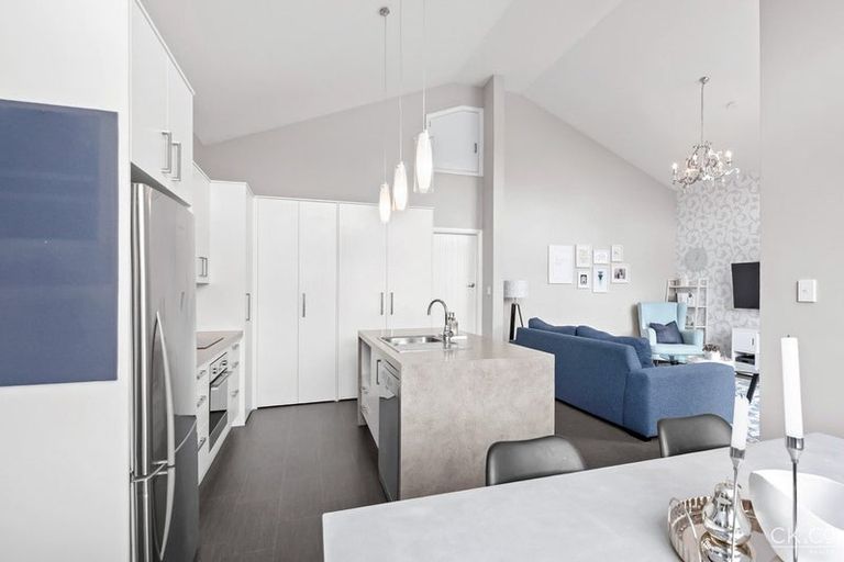 Photo of property in 13 John Street, Trentham, Upper Hutt, 5018