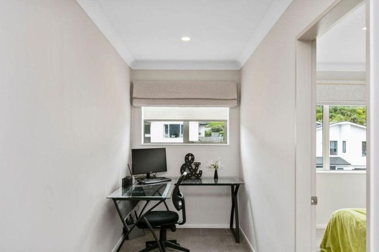 Photo of property in 24 Mauldeth Terrace, Churton Park, Wellington, 6037