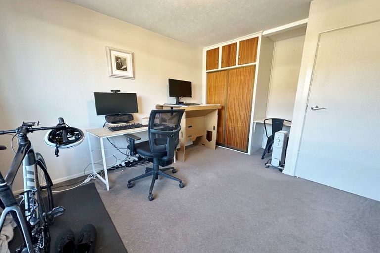 Photo of property in 9 Rolfe Place, Bishopdale, Christchurch, 8053