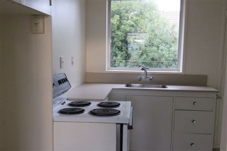 Photo of property in 4/153 Clarence Street, Riccarton, Christchurch, 8011