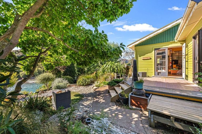 Photo of property in 96 Cheviot Street, Roxburgh, 9500