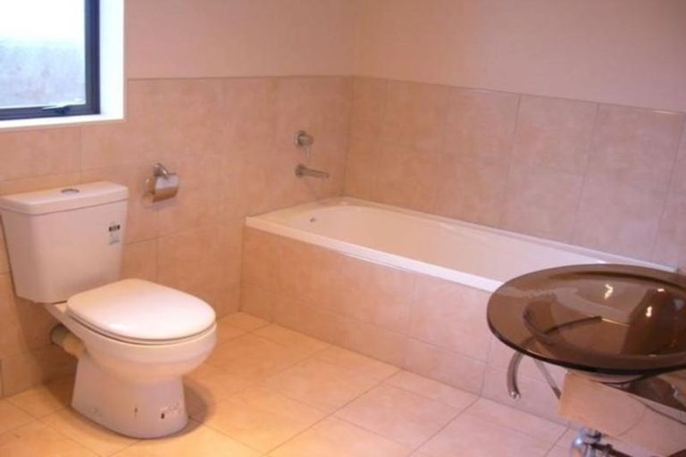 Photo of property in 15 Janway Avenue, Flat Bush, Auckland, 2016