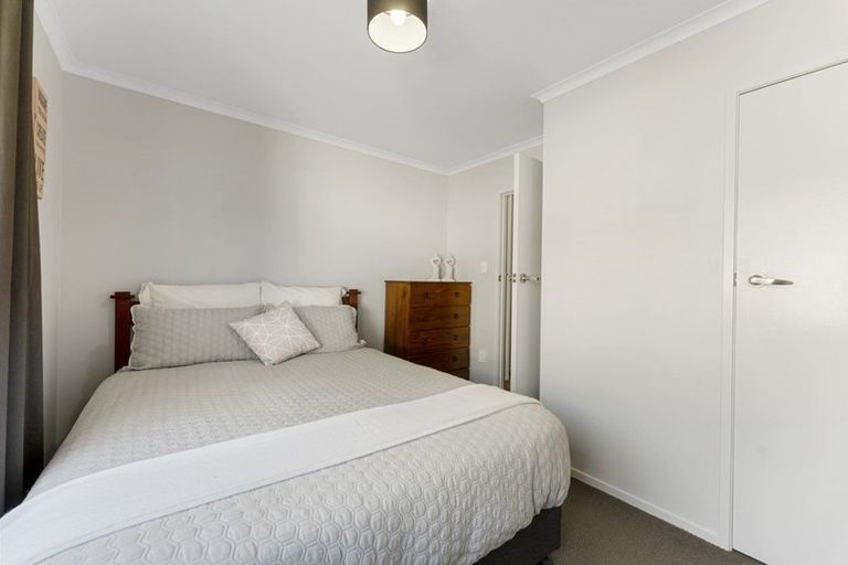 Photo of property in 19c Kenmore Street, Westown, New Plymouth, 4310