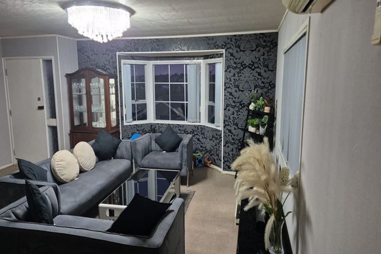 Photo of property in 9 Beaufort Place, Papatoetoe, Auckland, 2025