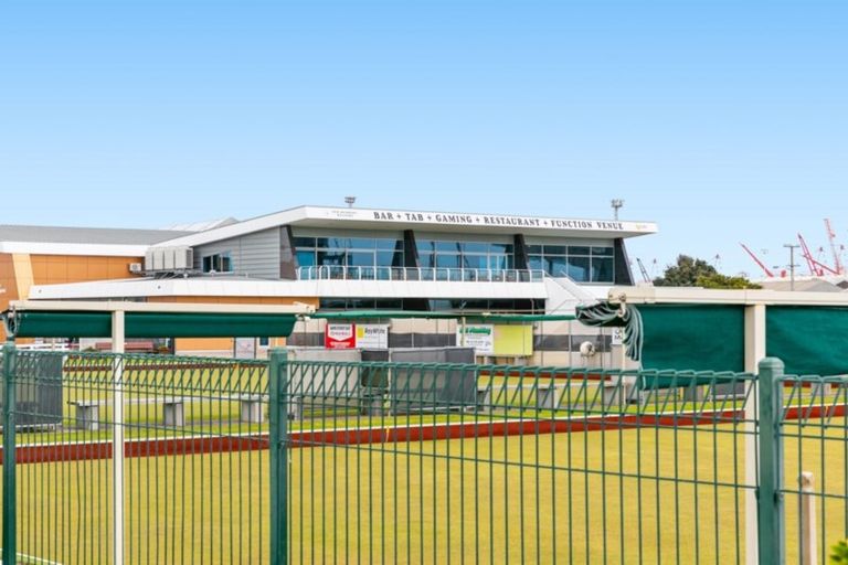 Photo of property in 4/45 Tawa Street, Mount Maunganui, 3116