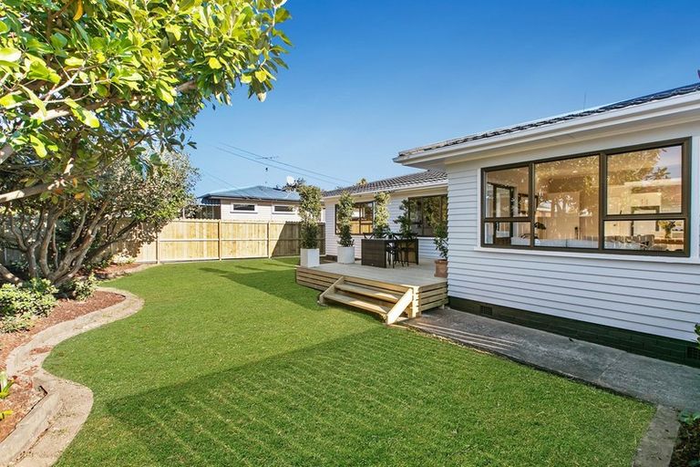 Photo of property in 36 Alma Crescent, Papakura, 2110