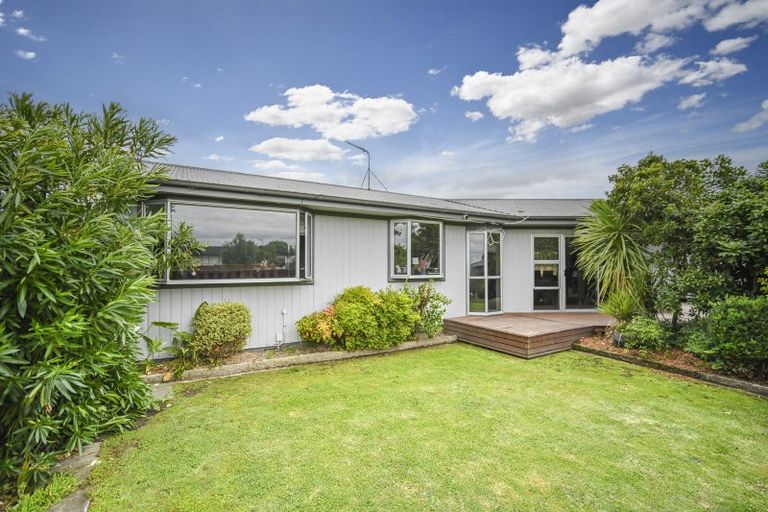 Photo of property in 3 Murdoch Place, Raureka, Hastings, 4120
