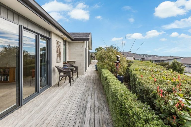 Photo of property in 24 Margaret Shields Avenue, Aotea, Porirua, 5024