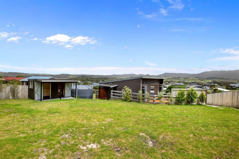 Photo of property in 37 Driftwood Place, Mangawhai Heads, Mangawhai, 0505