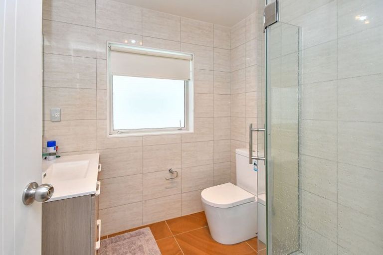 Photo of property in 87 Keri Vista Rise, Papakura, 2110