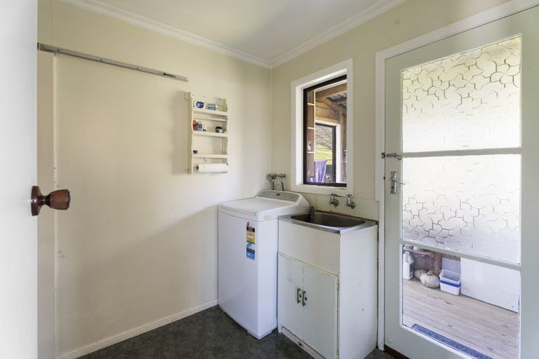 Photo of property in 284 High Street, Eltham, 4322