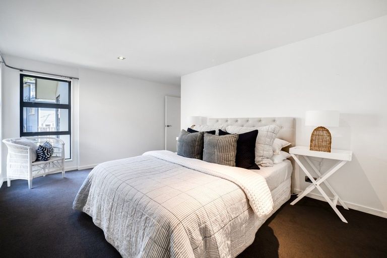 Photo of property in 33b Ramahana Road, Huntsbury, Christchurch, 8022