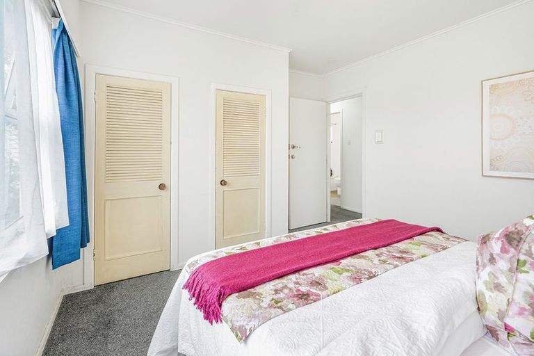 Photo of property in 14 Liston Crescent, Hillcrest, Hamilton, 3216