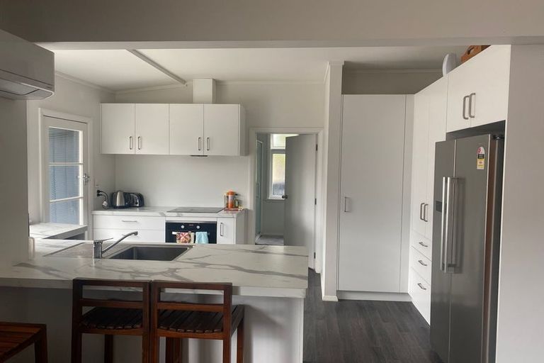 Photo of property in 28 Alfred Street, Roslyn, Palmerston North, 4414