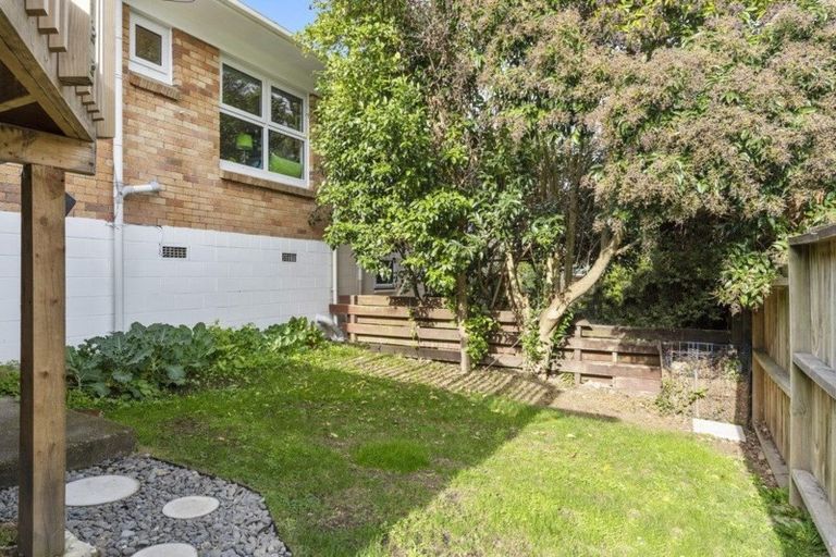 Photo of property in 2/13 Burns Avenue, Takapuna, Auckland, 0622