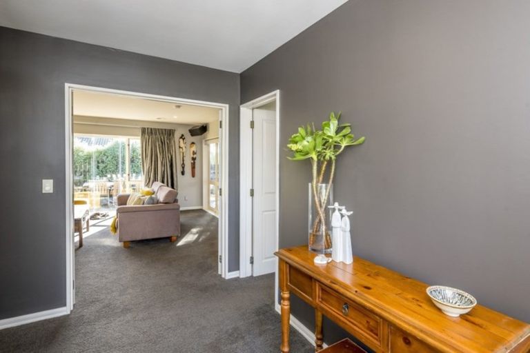 Photo of property in 43 Murray Court, Paraparaumu Beach, Paraparaumu, 5032