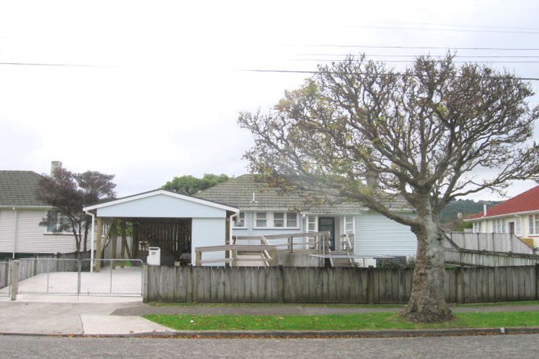 Photo of property in 2/77 Colson Street, Avalon, Lower Hutt, 5011
