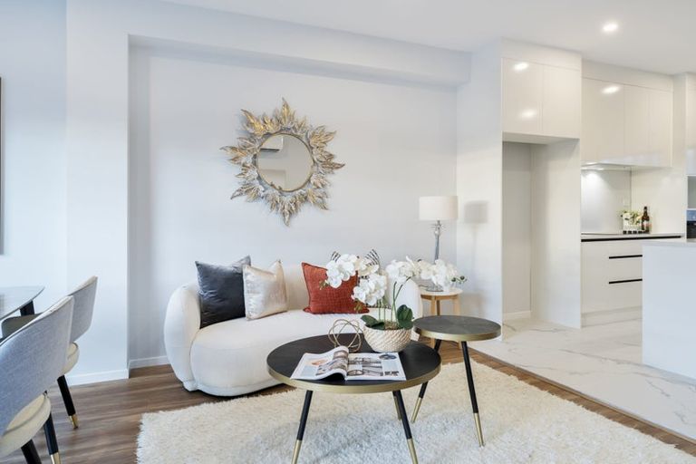 Photo of property in 14f Geordie Street, Henderson, Auckland, 0612