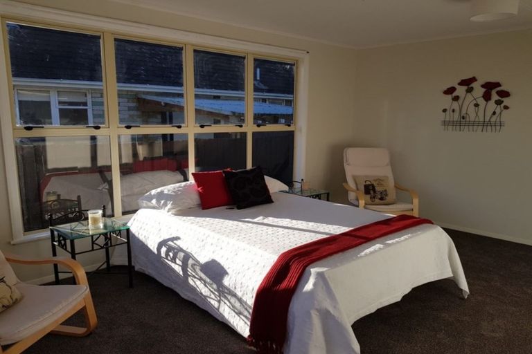 Photo of property in 60 Heath Street, St Andrews, Hamilton, 3200