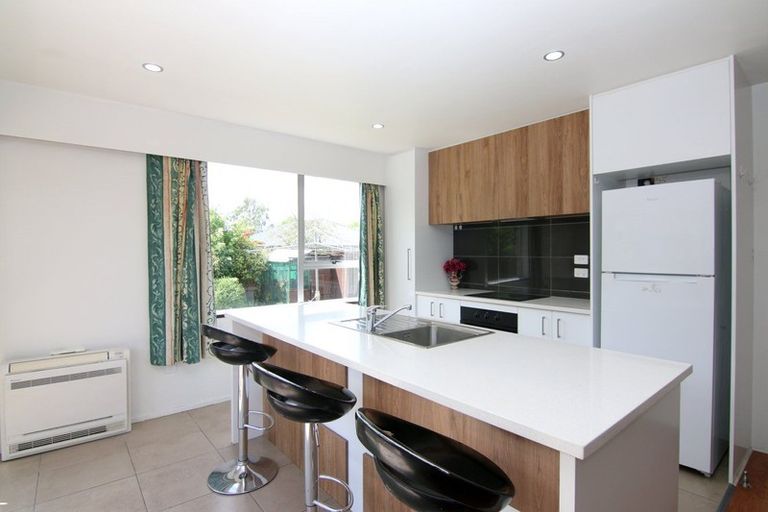 Photo of property in 9a Meadow Street, Papanui, Christchurch, 8052