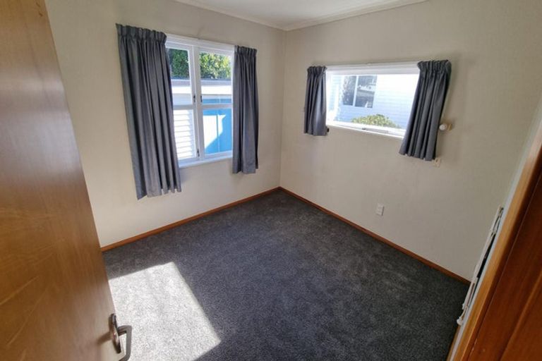 Photo of property in 331 Waiwhetu Road, Fairfield, Lower Hutt, 5011