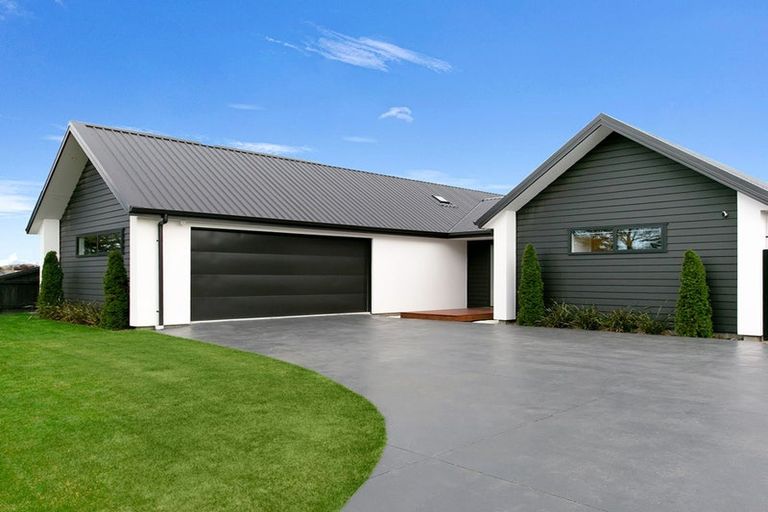 Photo of property in 12 Jag Way, Tinwald, Ashburton, 7700