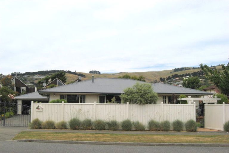 Photo of property in 87 Beachville Road, Redcliffs, Christchurch, 8081