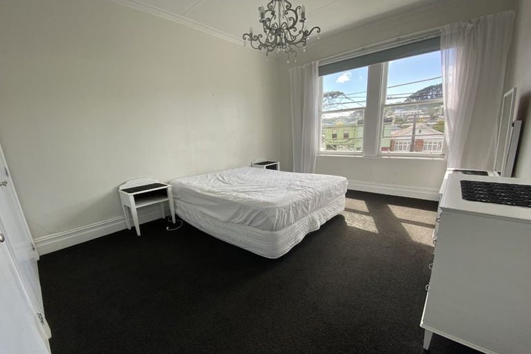 Photo of property in 8 Russell Terrace, Newtown, Wellington, 6021