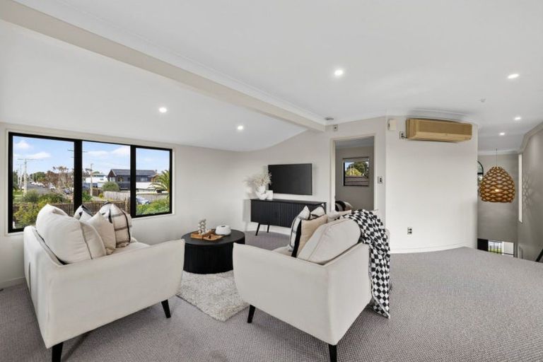 Photo of property in 1 Motiti Road, Papamoa Beach, Papamoa, 3118