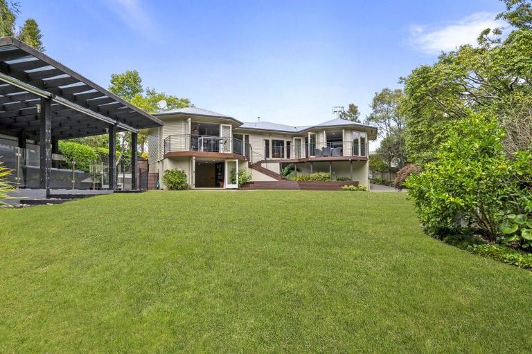 Photo of property in 19 Cremorne Avenue, Hokowhitu, Palmerston North, 4410