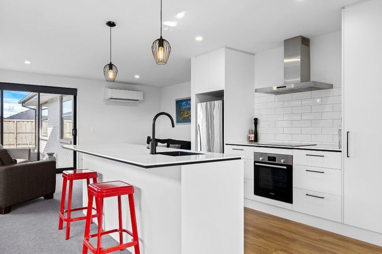 Photo of property in 36 Crossley Avenue, Woodend, 7610