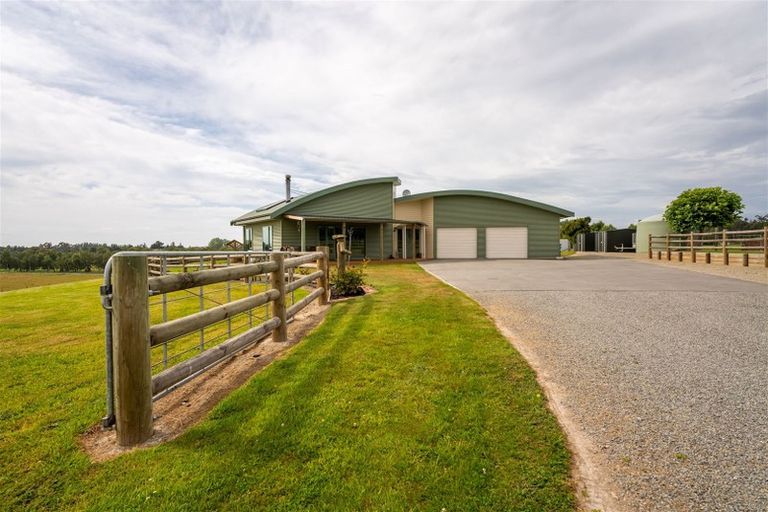 Photo of property in 591 Pleasant Point Highway, Levels, Timaru, 7975