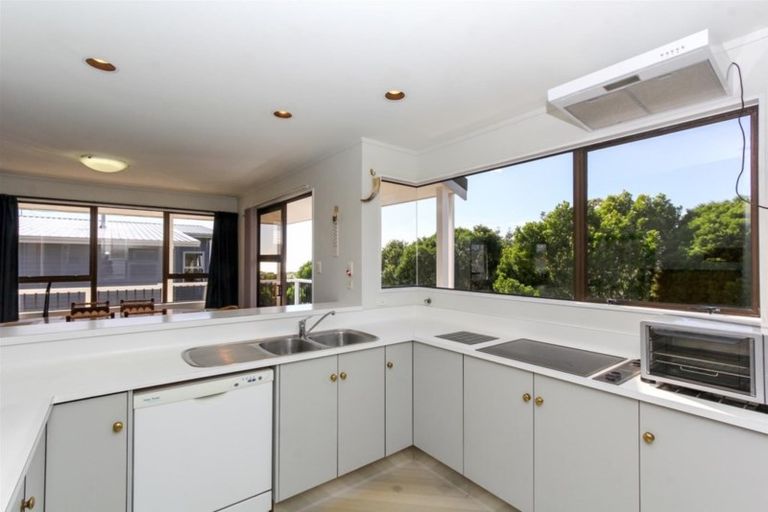 Photo of property in 23a Doone Street, Lynmouth, New Plymouth, 4310