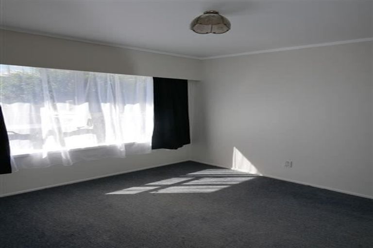 Photo of property in 1/10 Gloaming Place, Conifer Grove, Takanini, 2112