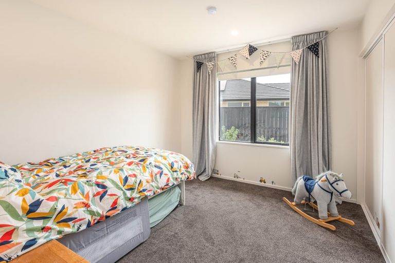 Photo of property in 3 Springbrook Close, Rangiora, 7400