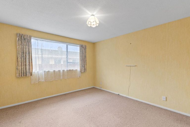 Photo of property in 7a Rolfe Place, Bishopdale, Christchurch, 8053