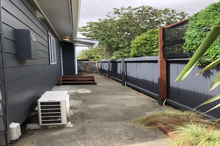 Photo of property in 22a Kapiti Road, Paraparaumu, 5032