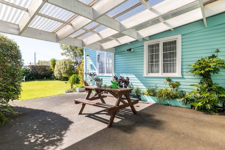 Photo of property in 424 Massey Street, Akina, Hastings, 4122